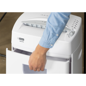 CONTENEDOR EXTRAÍBLE DE 22 LITROS CON VENTANA DE VISUALIZACIÓN.